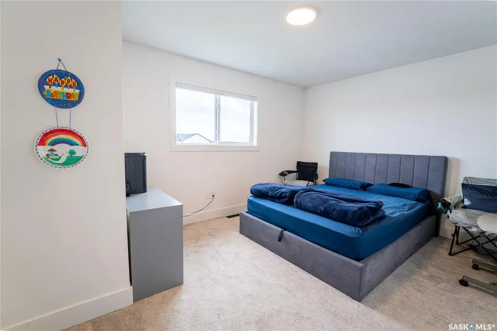 916 Feheregyhazi Boulevard Saskatoon SK S7W 1E1