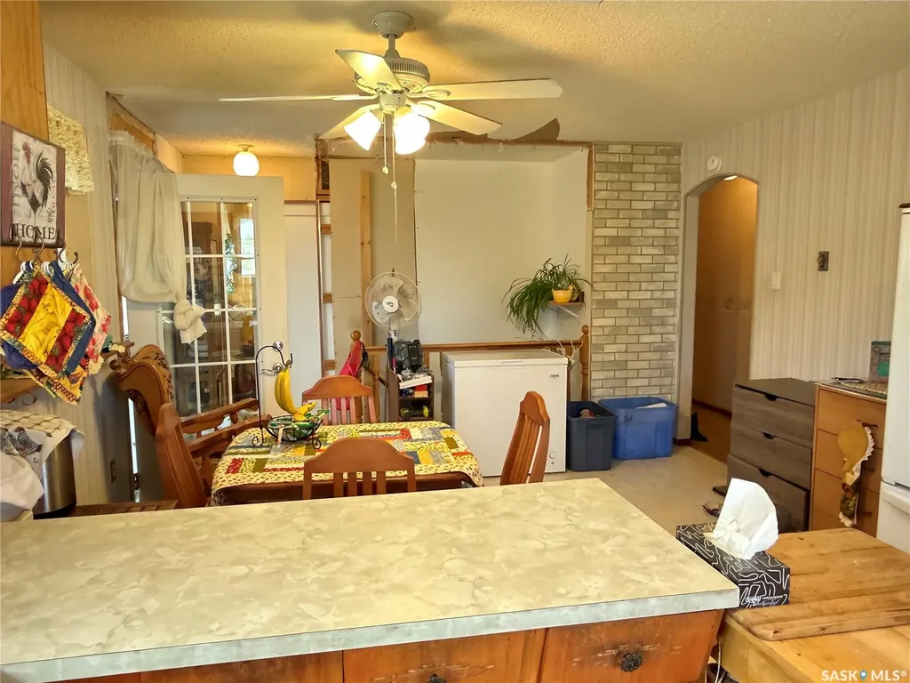 205 Pipestone Avenue Wawota SK S0G 5A0