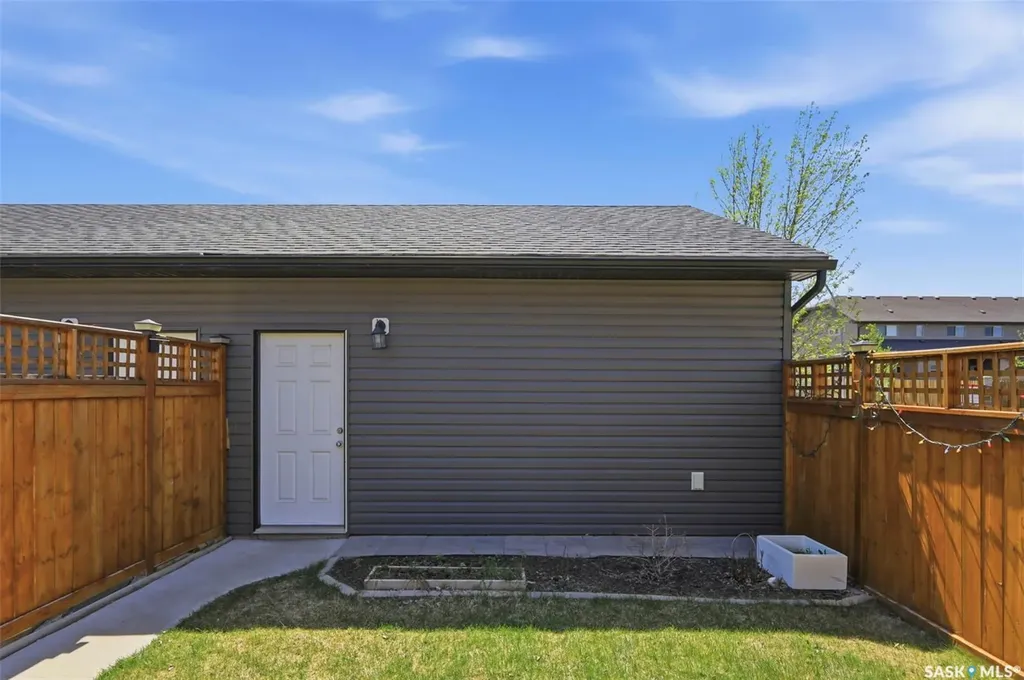 201 Rajput Way Saskatoon SK S7P 0A5