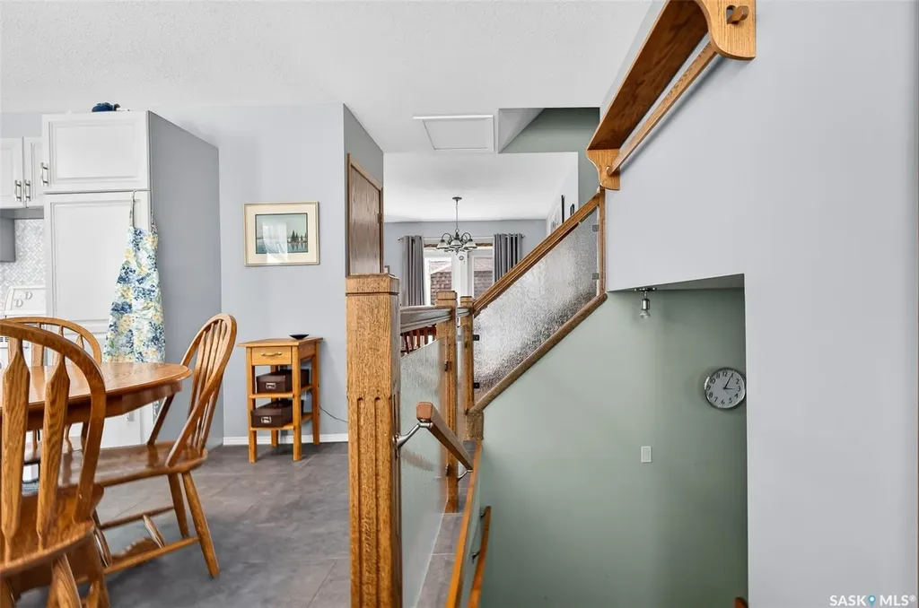 1381 Prince Crescent Moose Jaw SK S6H 6E6