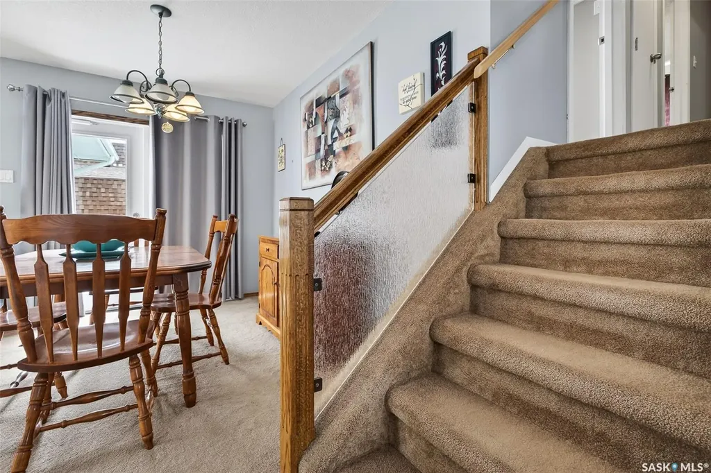 1381 Prince Crescent Moose Jaw SK S6H 6E6