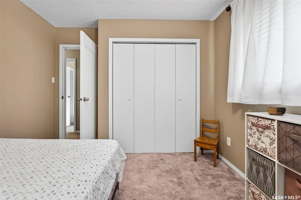 1381 Prince Crescent Moose Jaw SK S6H 6E6