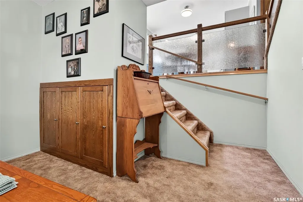 1381 Prince Crescent Moose Jaw SK S6H 6E6