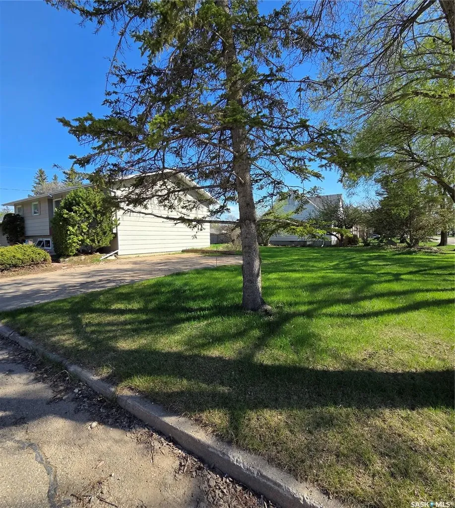 1308 98th Street Tisdale SK S0E 1T0