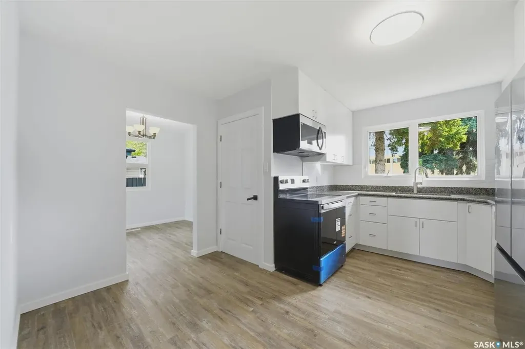 3 Rutter Crescent Saskatoon SK S7H 3B6