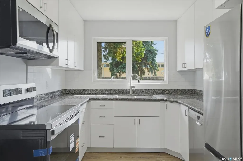 3 Rutter Crescent Saskatoon SK S7H 3B6