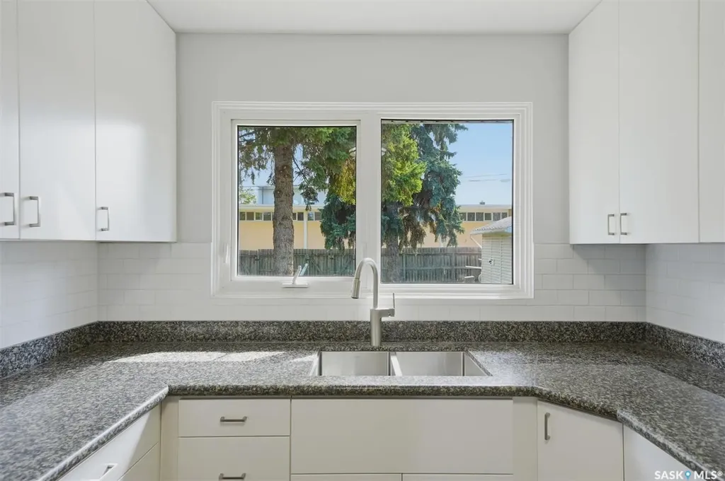 3 Rutter Crescent Saskatoon SK S7H 3B6