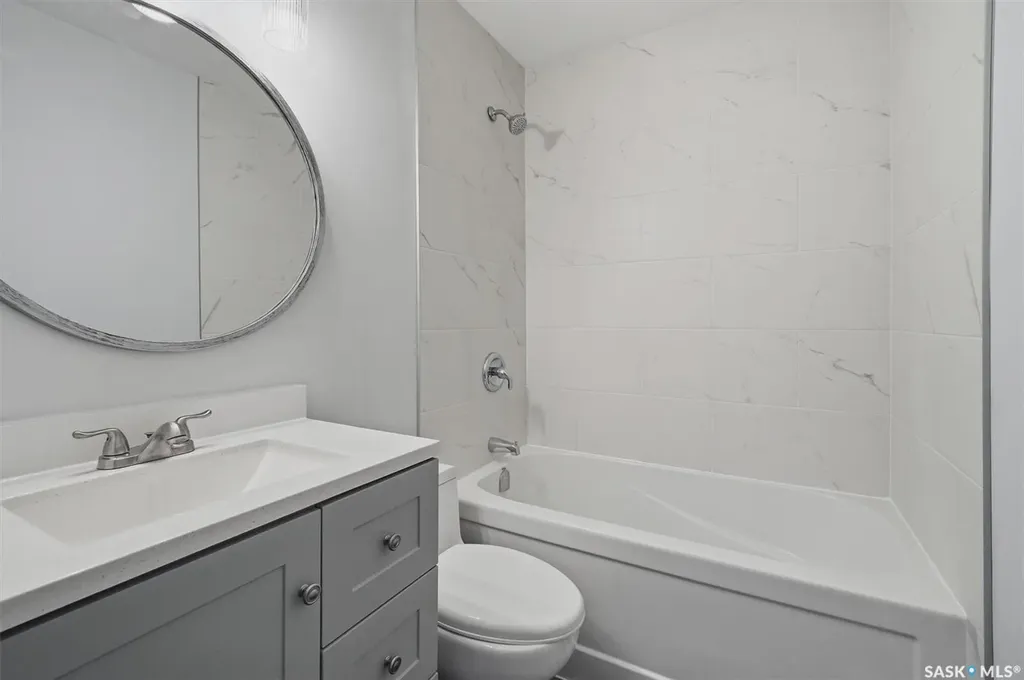 3 Rutter Crescent Saskatoon SK S7H 3B6