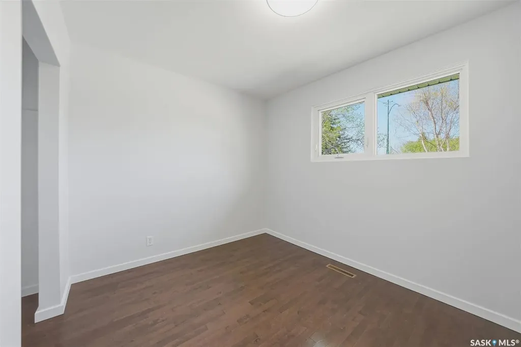 3 Rutter Crescent Saskatoon SK S7H 3B6