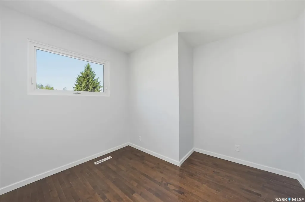3 Rutter Crescent Saskatoon SK S7H 3B6