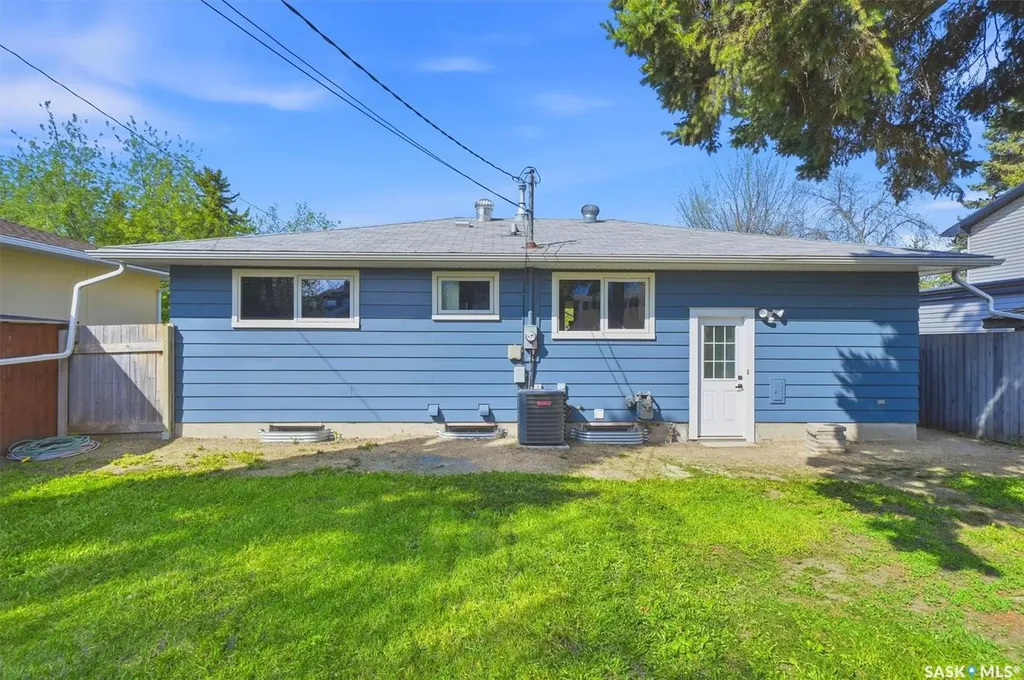 3 Rutter Crescent Saskatoon SK S7H 3B6