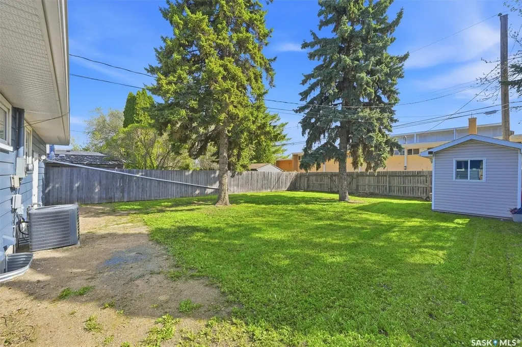 3 Rutter Crescent Saskatoon SK S7H 3B6
