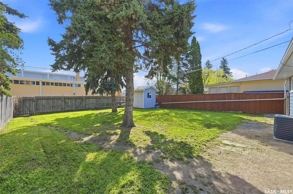 3 Rutter Crescent Saskatoon SK S7H 3B6