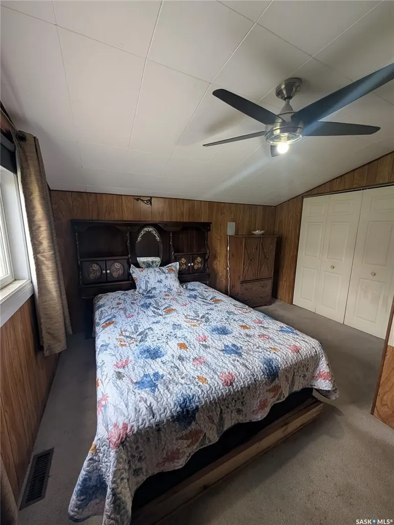 1105 9th Street Perdue SK S0K 3C0
