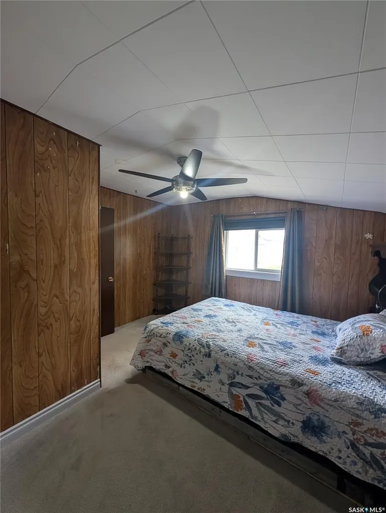 1105 9th Street Perdue SK S0K 3C0