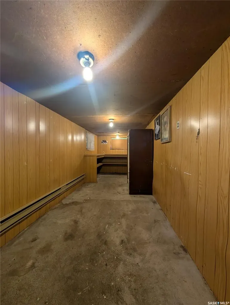 1105 9th Street Perdue SK S0K 3C0