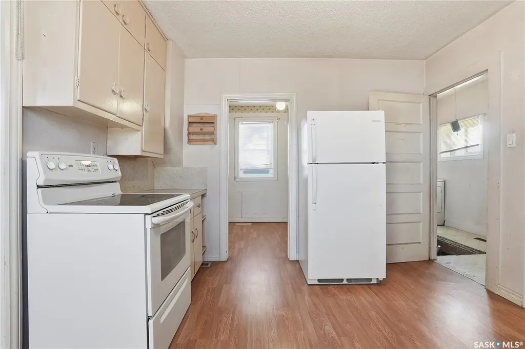 308 1st E Delisle SK S0L 0P0