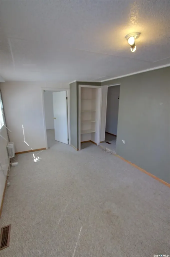 203 5th Avenue Melfort SK S0E 1A0