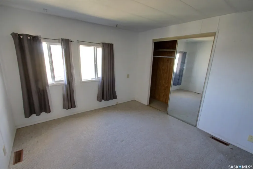 203 5th Avenue Melfort SK S0E 1A0