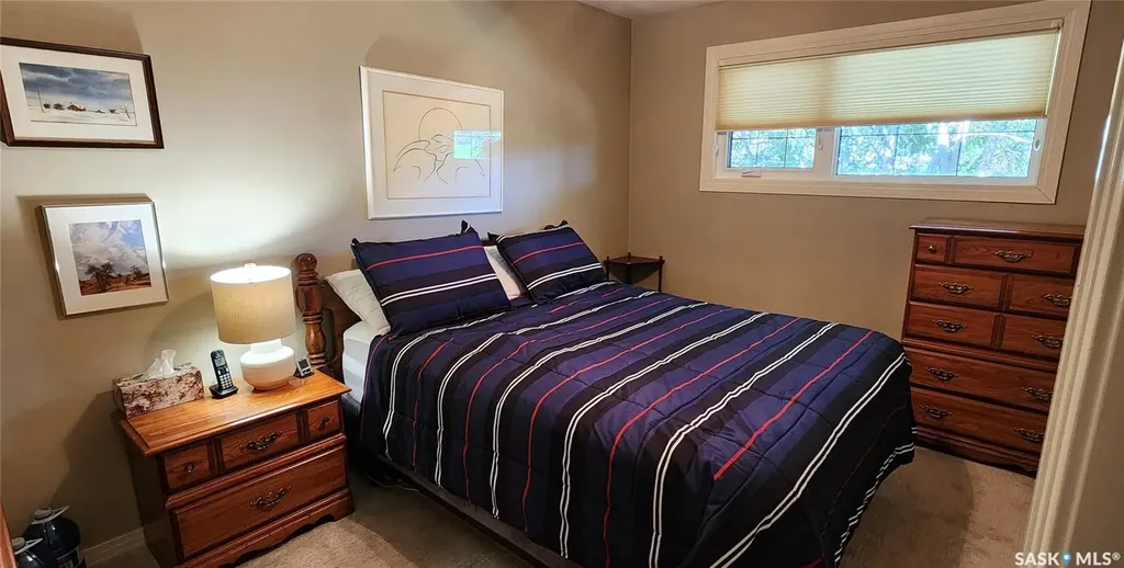 434 Ash Street E Saskatoon SK S7J 0K5