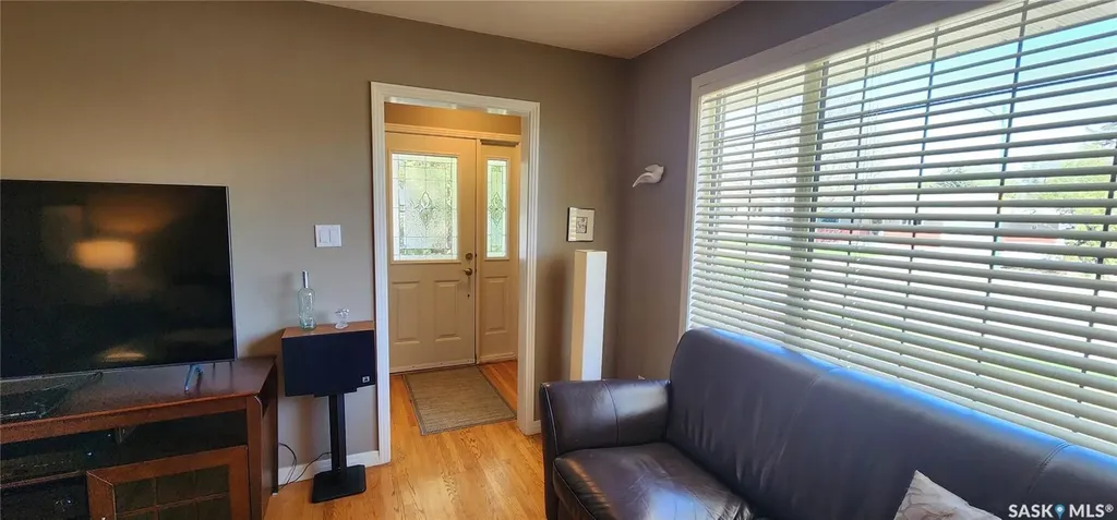 434 Ash Street E Saskatoon SK S7J 0K5