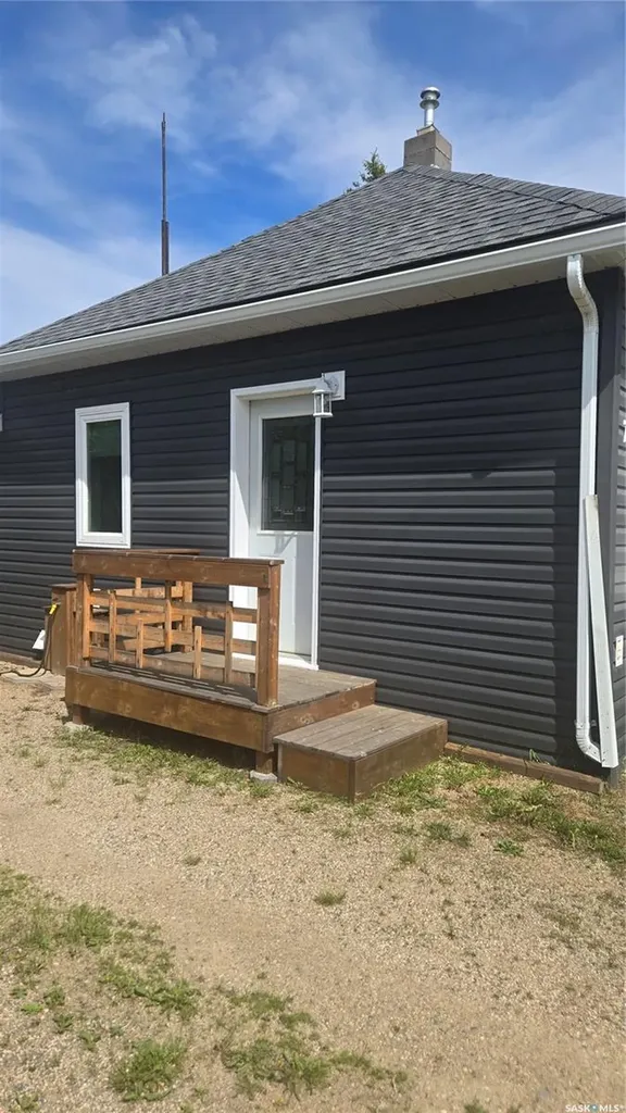 716 Walsh Avenue Oxbow SK S0C 2B0