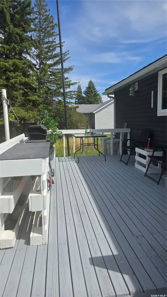 716 Walsh Avenue Oxbow SK S0C 2B0