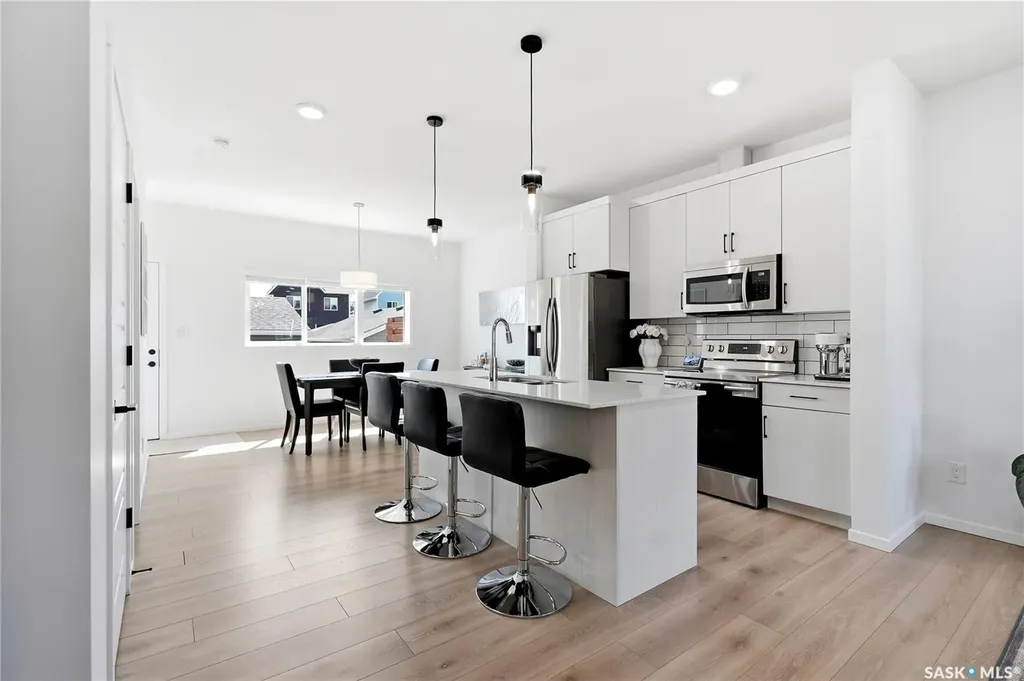 4234 Brighton Circle Saskatoon SK S7V 0V5