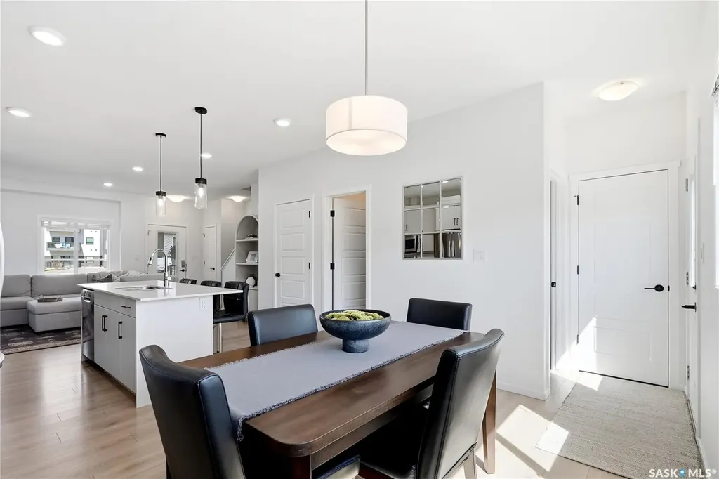 4234 Brighton Circle Saskatoon SK S7V 0V5