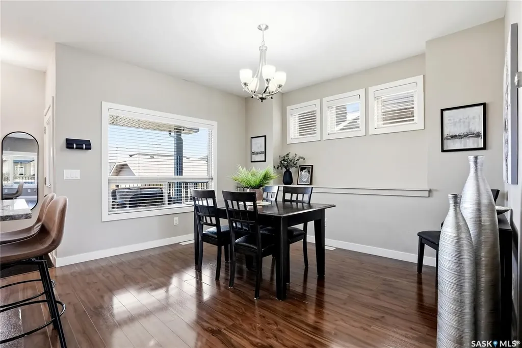 142 Rosewood Gate N Saskatoon SK S7V 0K9