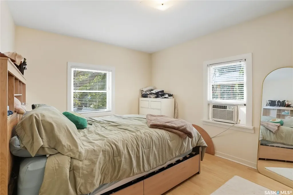 114 107th Street W Saskatoon SK S7N 1N8