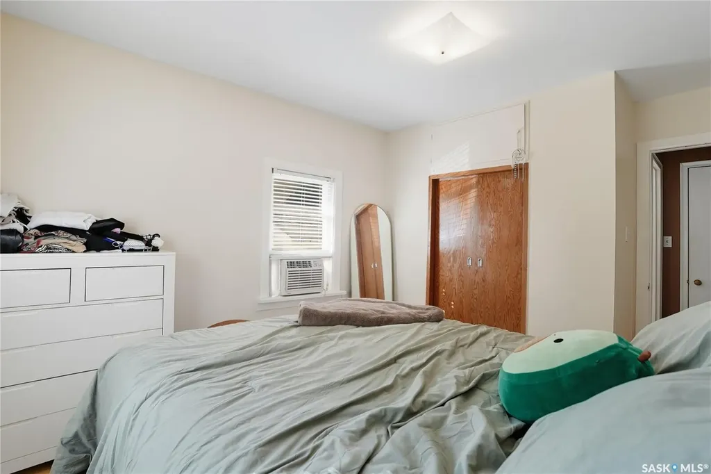 114 107th Street W Saskatoon SK S7N 1N8