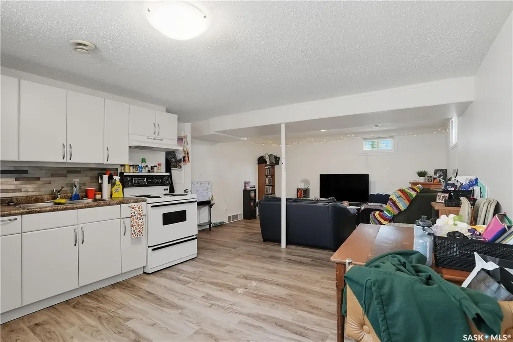 114 107th Street W Saskatoon SK S7N 1N8
