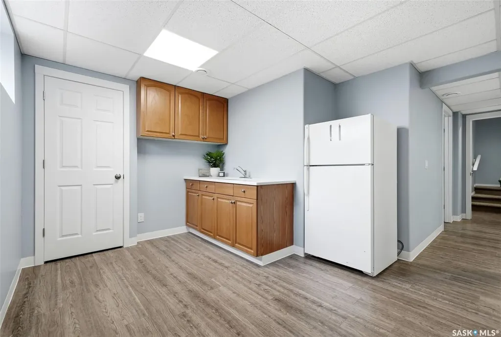 709 Aspen Crescent Pilot Butte SK S0G 3Z0
