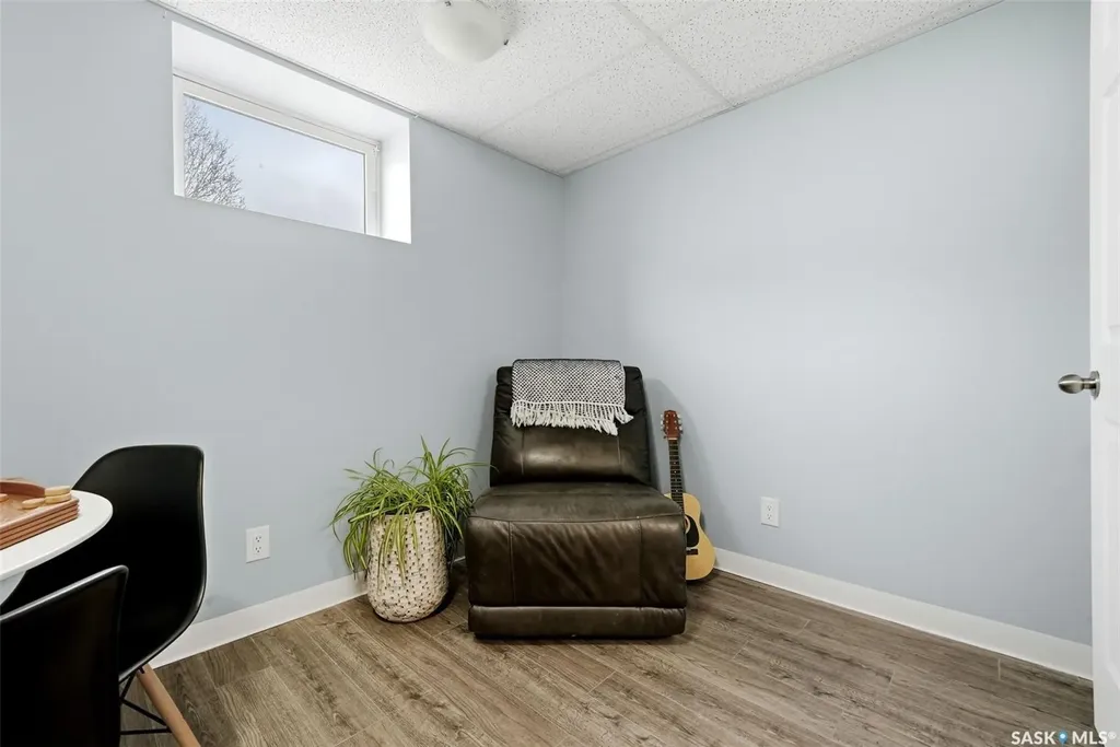 709 Aspen Crescent Pilot Butte SK S0G 3Z0