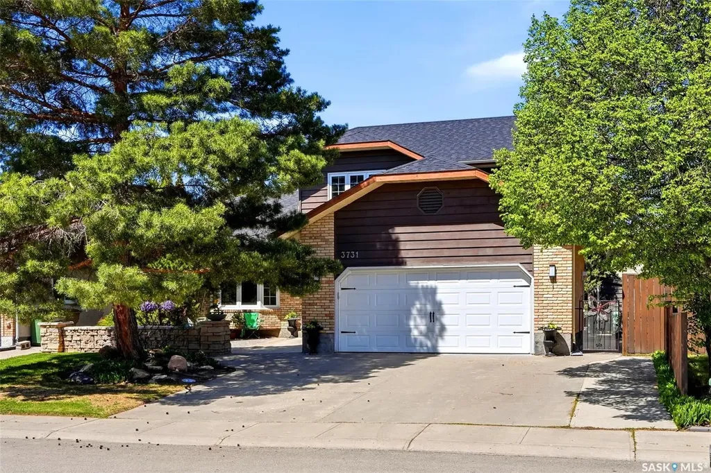 3731 Selinger Crescent Regina SK S4V 2G8
