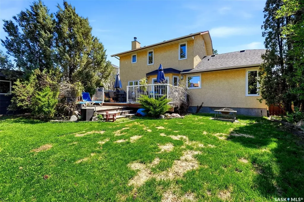 3731 Selinger Crescent Regina SK S4V 2G8