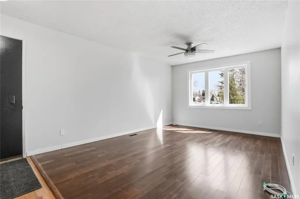 53 Rita Crescent Saskatoon SK S7N 2L4