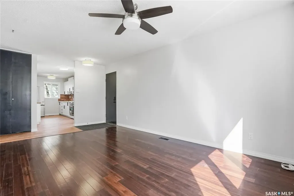 53 Rita Crescent Saskatoon SK S7N 2L4