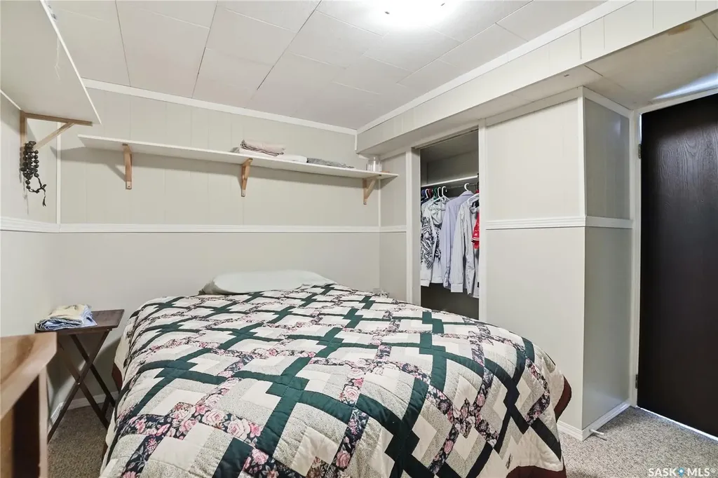 53 Rita Crescent Saskatoon SK S7N 2L4