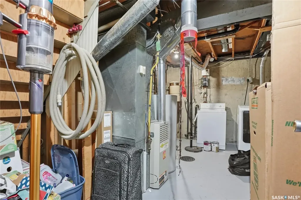 53 Rita Crescent Saskatoon SK S7N 2L4