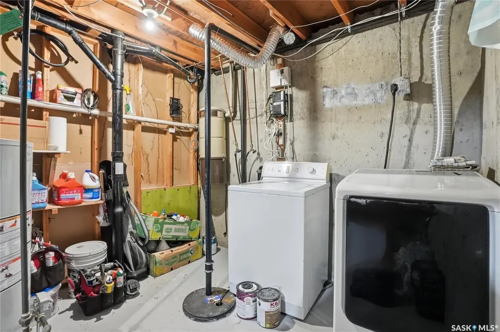 53 Rita Crescent Saskatoon SK S7N 2L4