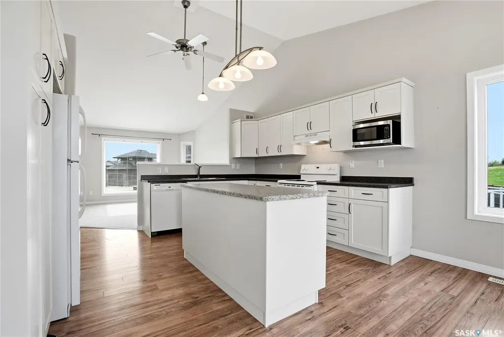 1134 Rempel Place Saskatoon SK S7T 0M2