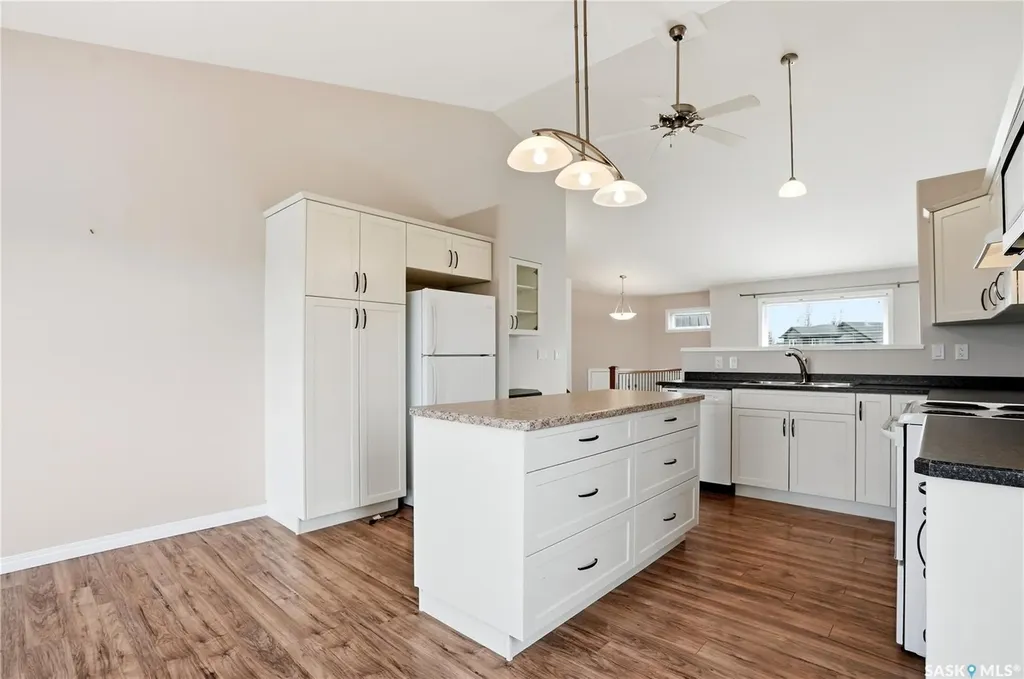 1134 Rempel Place Saskatoon SK S7T 0M2