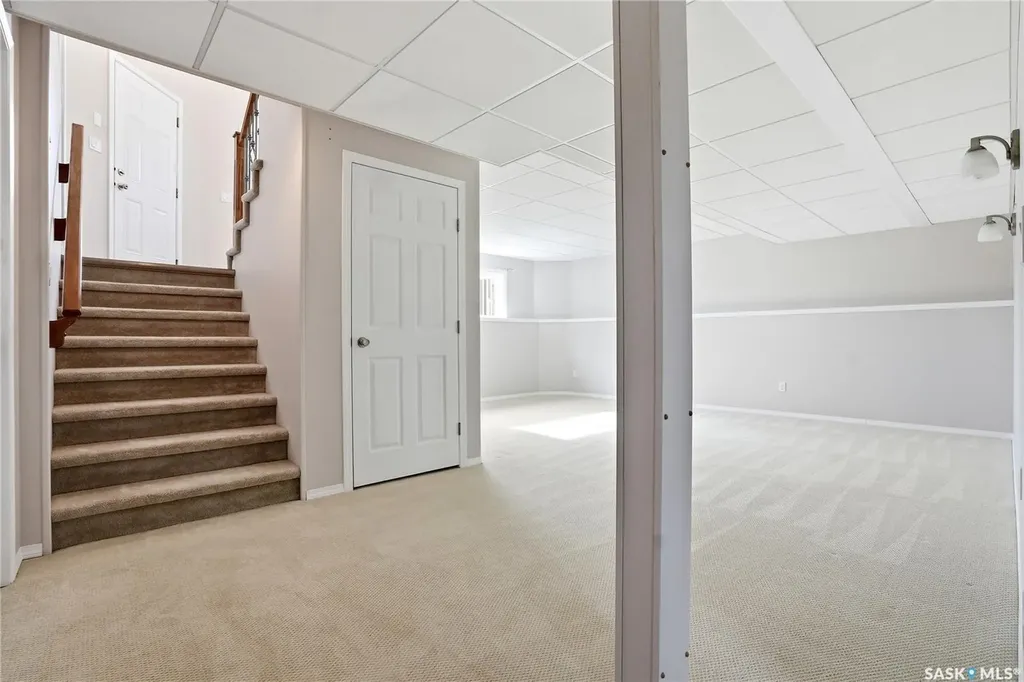 1134 Rempel Place Saskatoon SK S7T 0M2