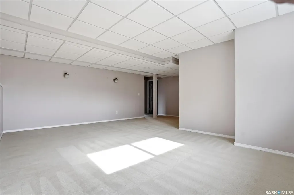 1134 Rempel Place Saskatoon SK S7T 0M2