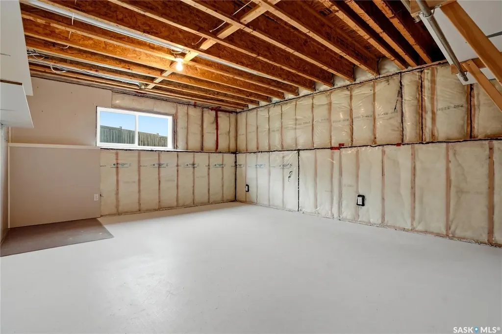 1134 Rempel Place Saskatoon SK S7T 0M2