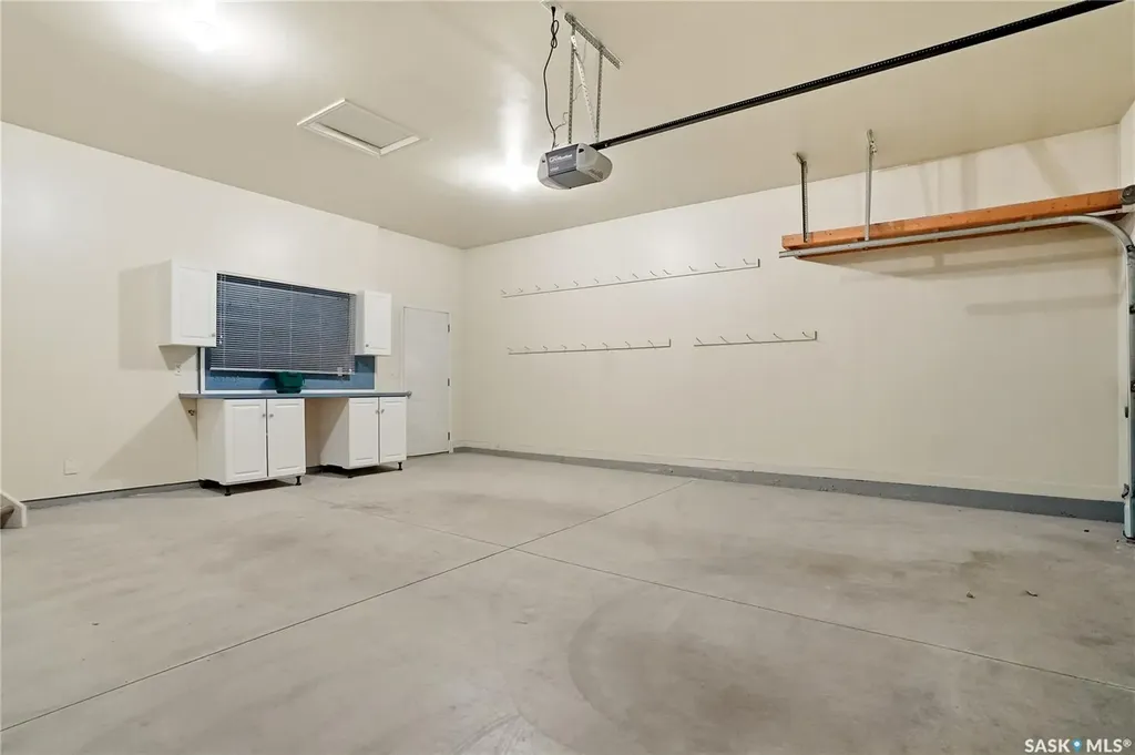 1134 Rempel Place Saskatoon SK S7T 0M2