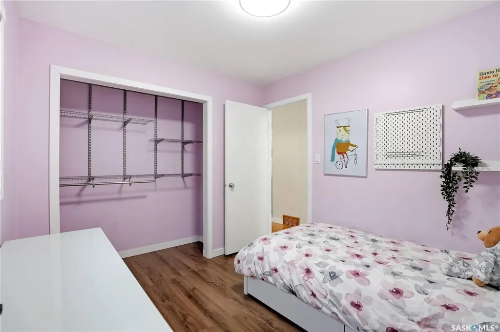 14 Edenwold Crescent Regina SK S4R 8A3