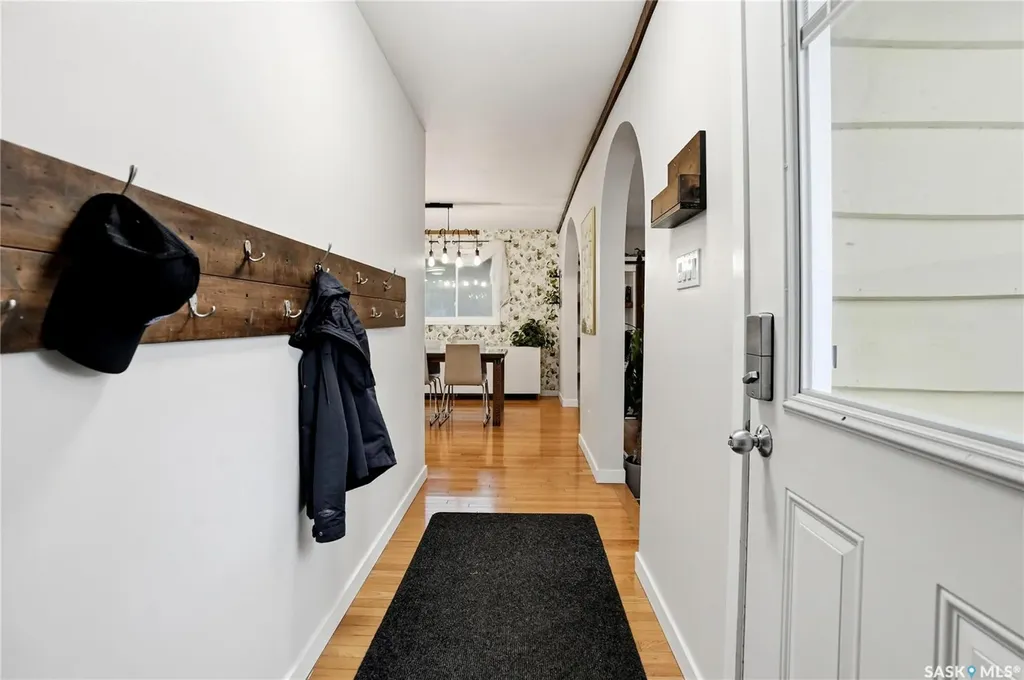 14 Edenwold Crescent Regina SK S4R 8A3